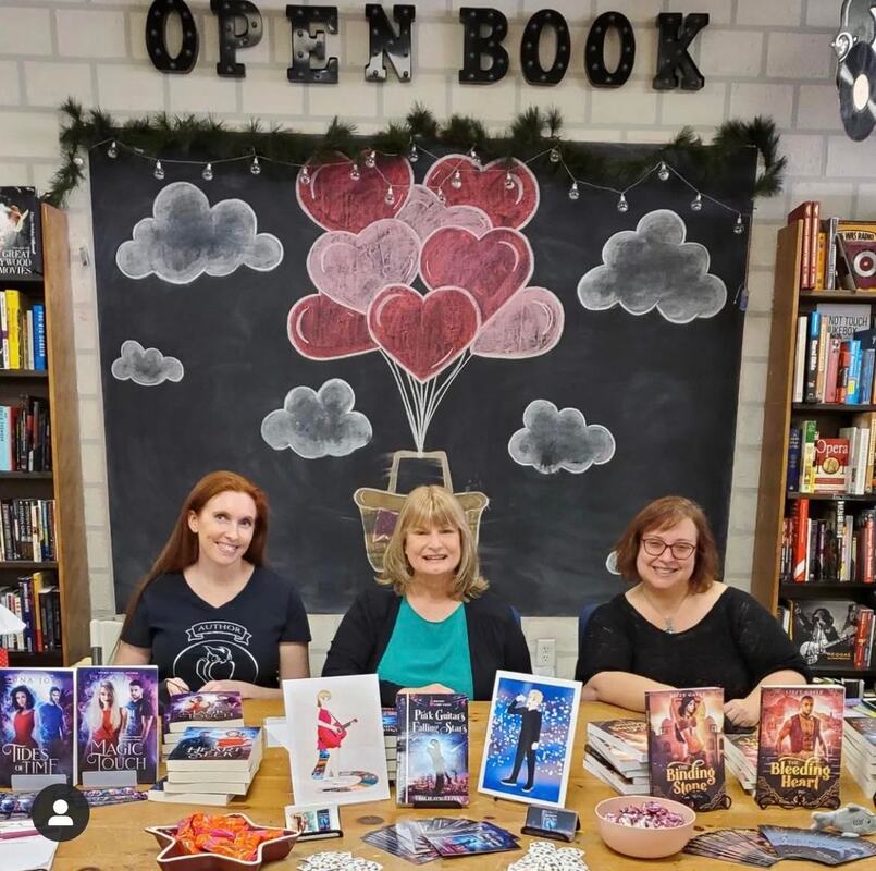Luna Joya, Lizzy Gayle, Leslie O'Sullivan at the Open Book Store
